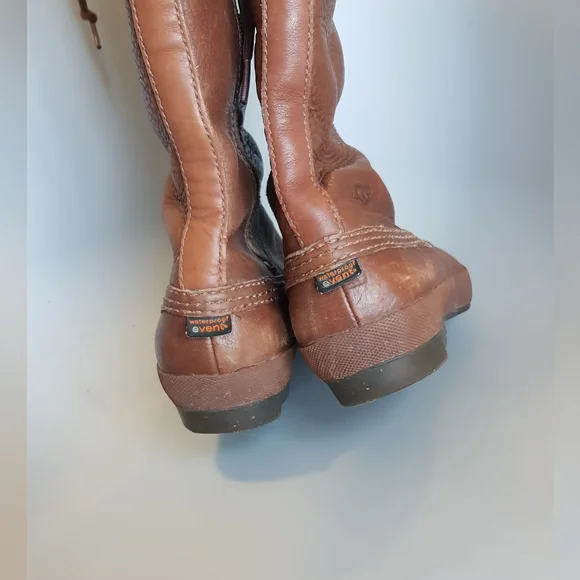 UGG waterproof shearling lined boots - Picture 10 of 14